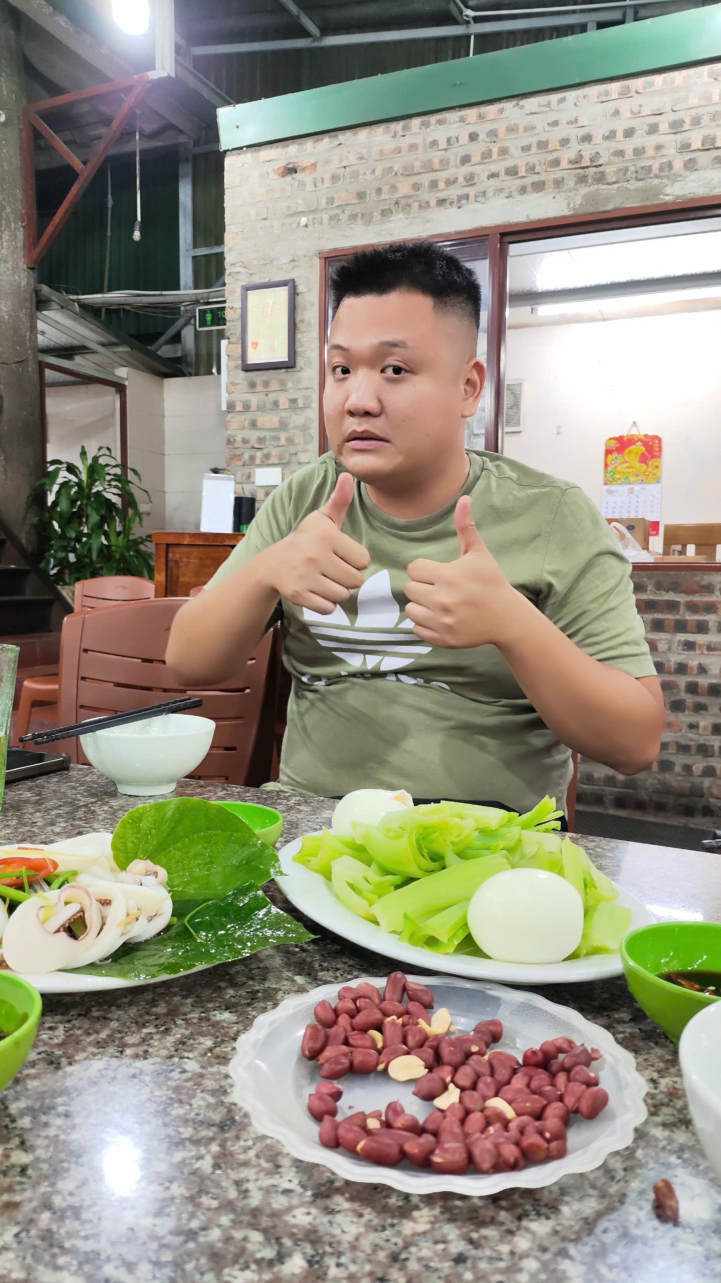 Vũ Văn Tuấn ( Tuấn Mõm )